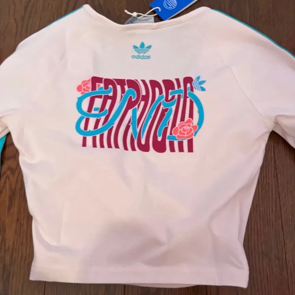 Adidas Long Sleeve Original Floral 3 Stripe Faux Wrap Top Sz XS - Picture 2 of 3